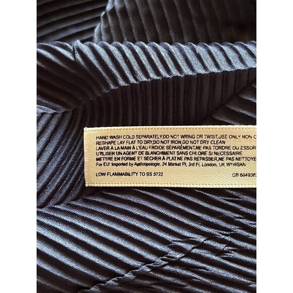 Anthropologie Floreat Crinkle Tank Top XS Navy Blue Spaghetti Strap Boho Classic - Picture 8 of 10